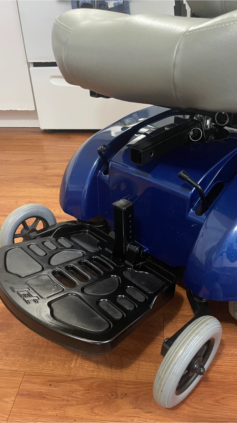 Pride Mobility Jet 3 Power Wheelchair - photo 5