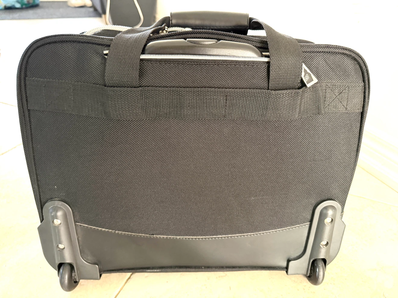 London Fog Rolling Briefcase - photo 3