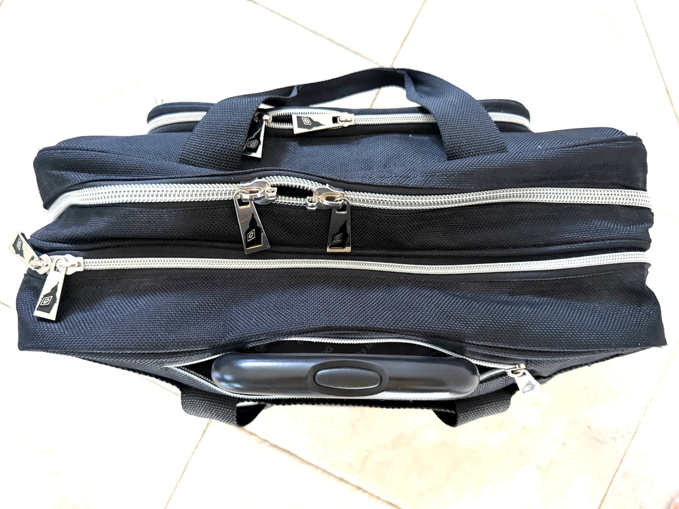 London Fog Rolling Briefcase - photo 5