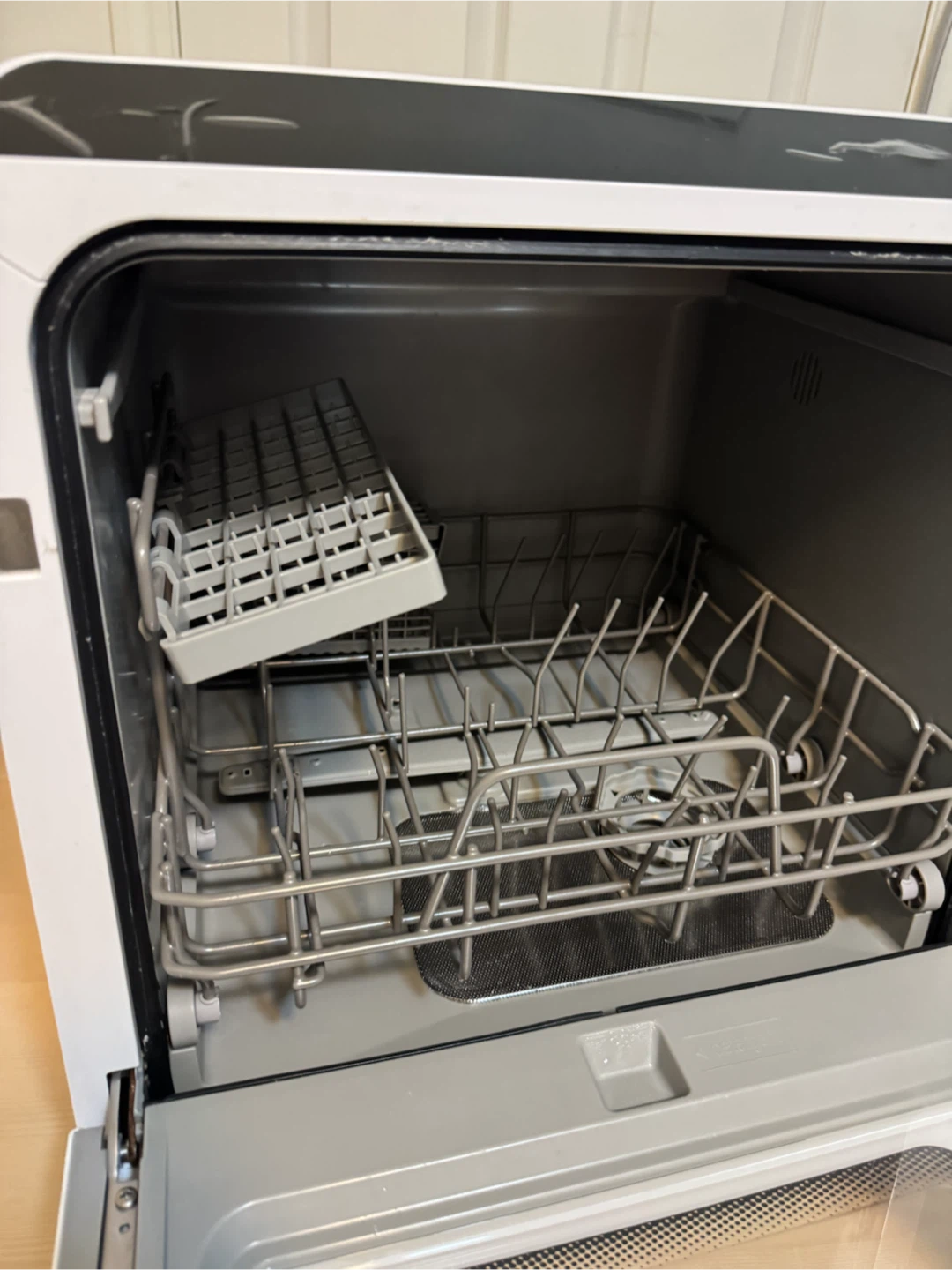 Portable dishwasher - photo 2