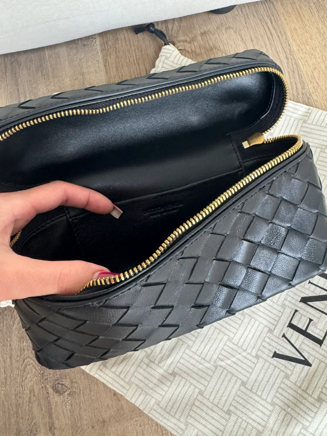 Black Leather Vanity Case - photo 3