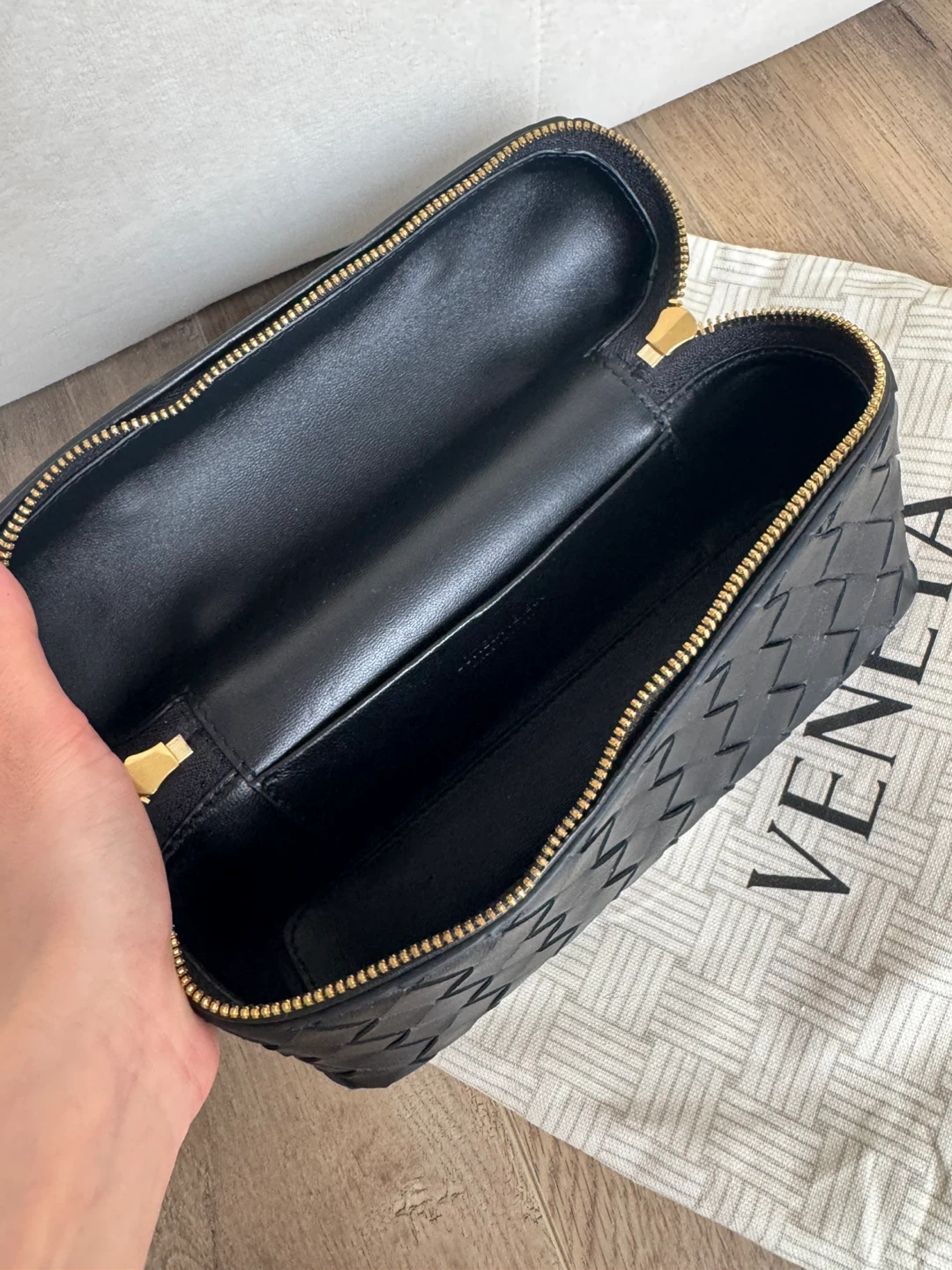 Black Leather Vanity Case - photo 4