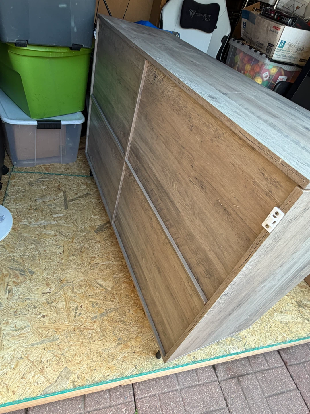 6-Drawer Dresser in Grey Wood Grain - photo 3
