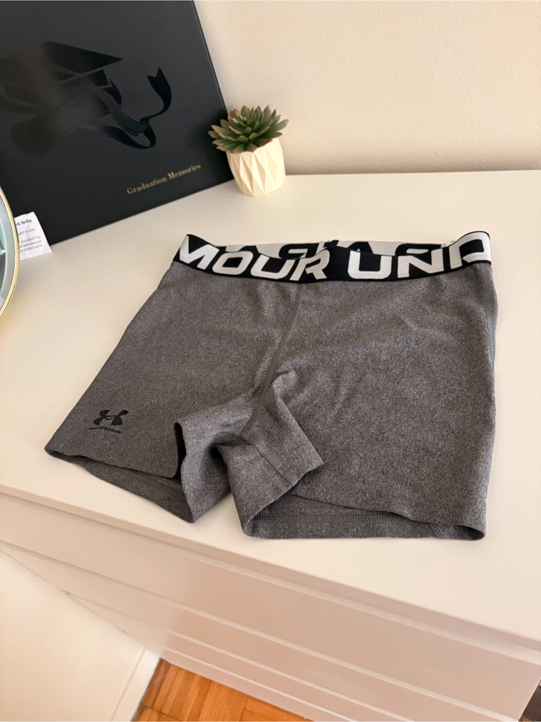 Under Armour Grey Compression Shorts M/M