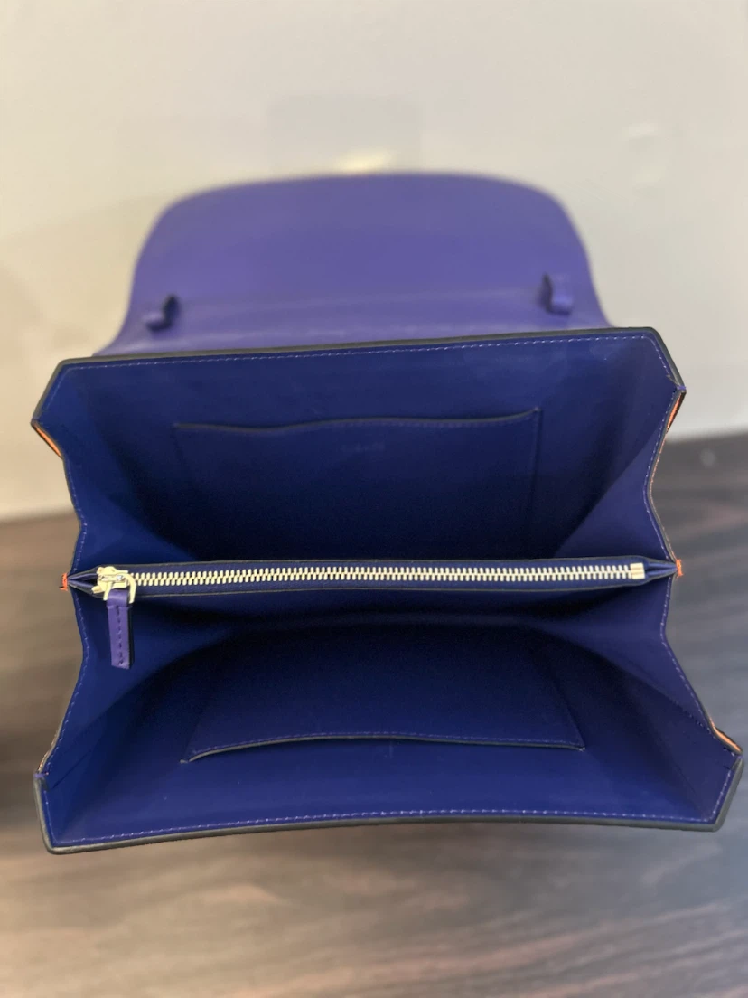 Versace Purple Leather Handbag - photo 4