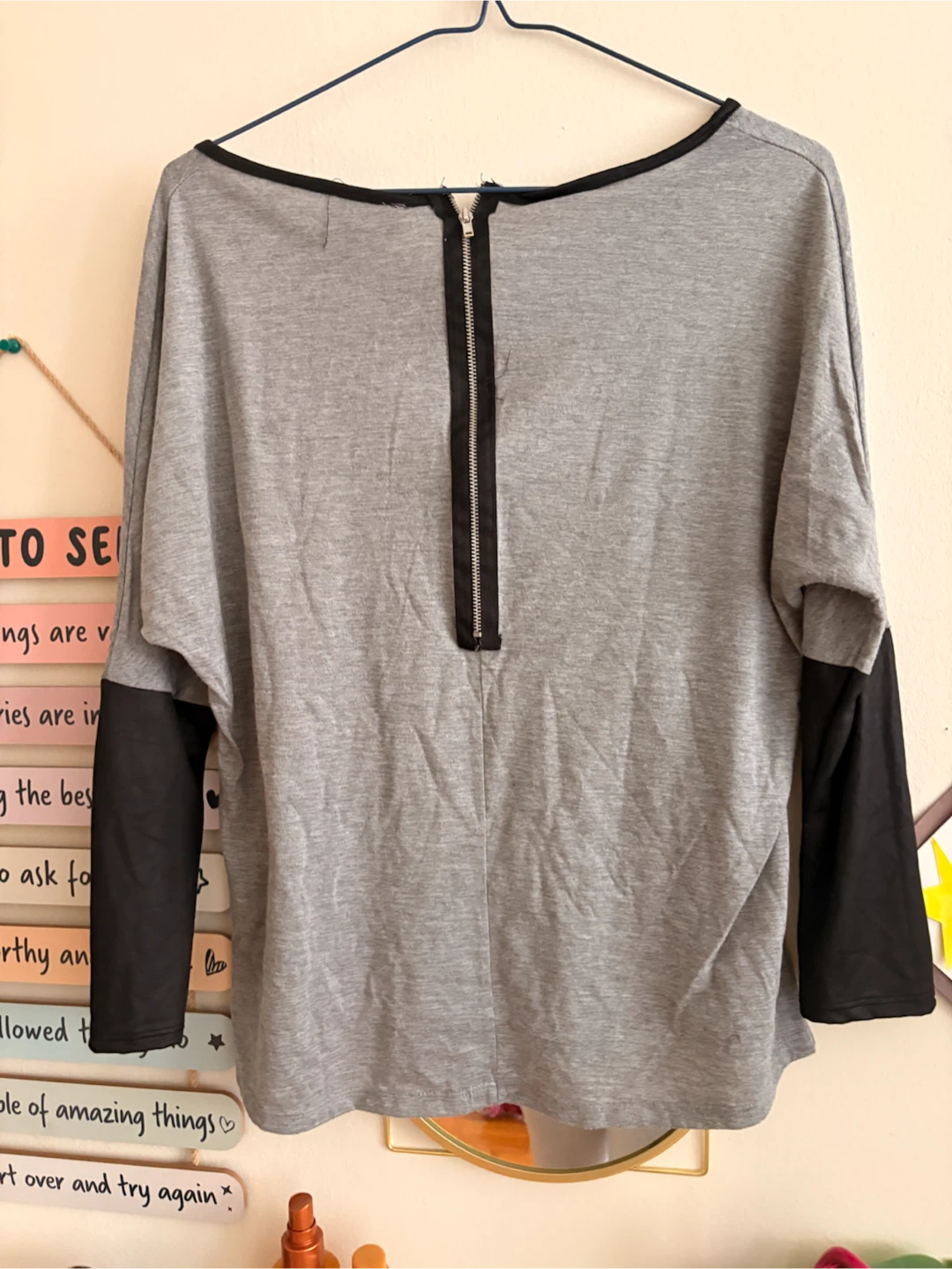 Seductions Grey and Black Long Sleeve Top - photo 3