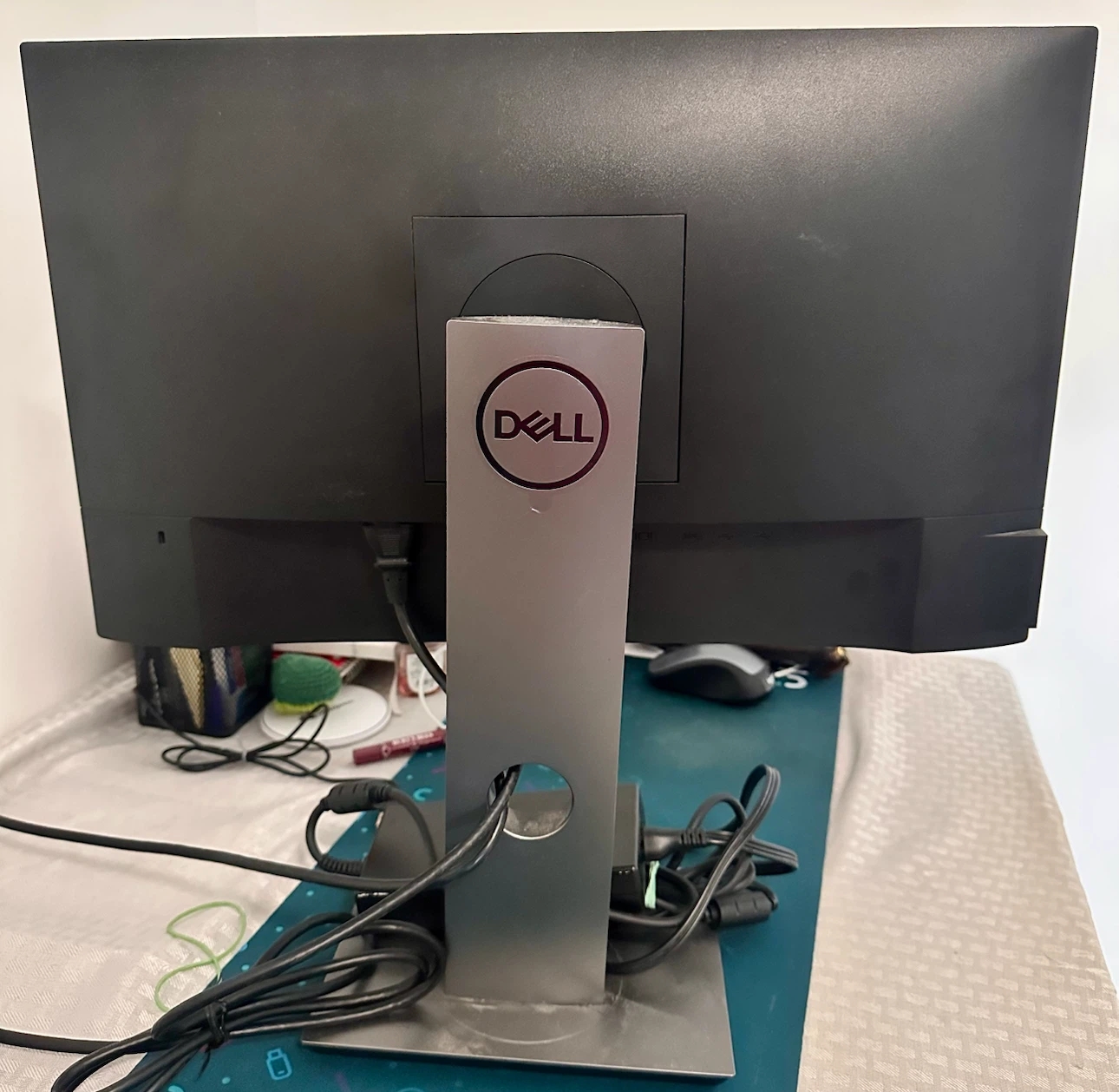 Dell P2219H 21.5 inch screen desktop - photo 2
