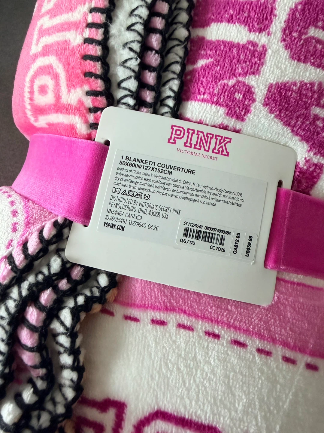 NEW Victoria's Secret Pink Cozy Plush Throw Blanket - photo 2