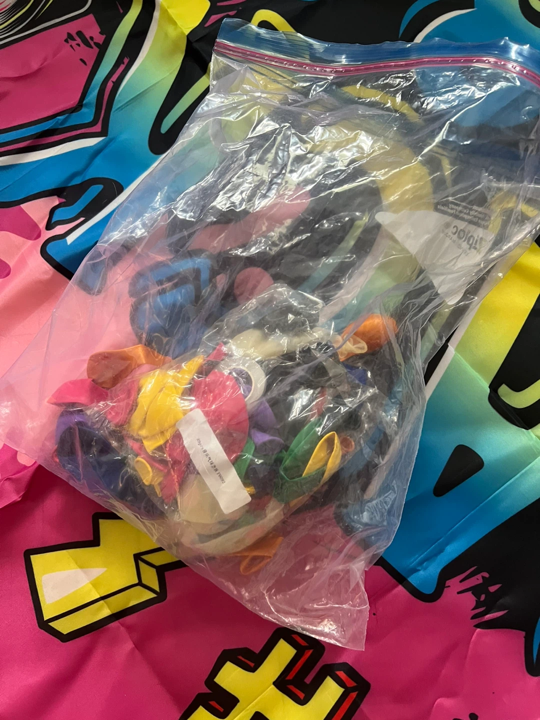 80s & Hawaiian Themed Party Decorations Bundle - photo 4