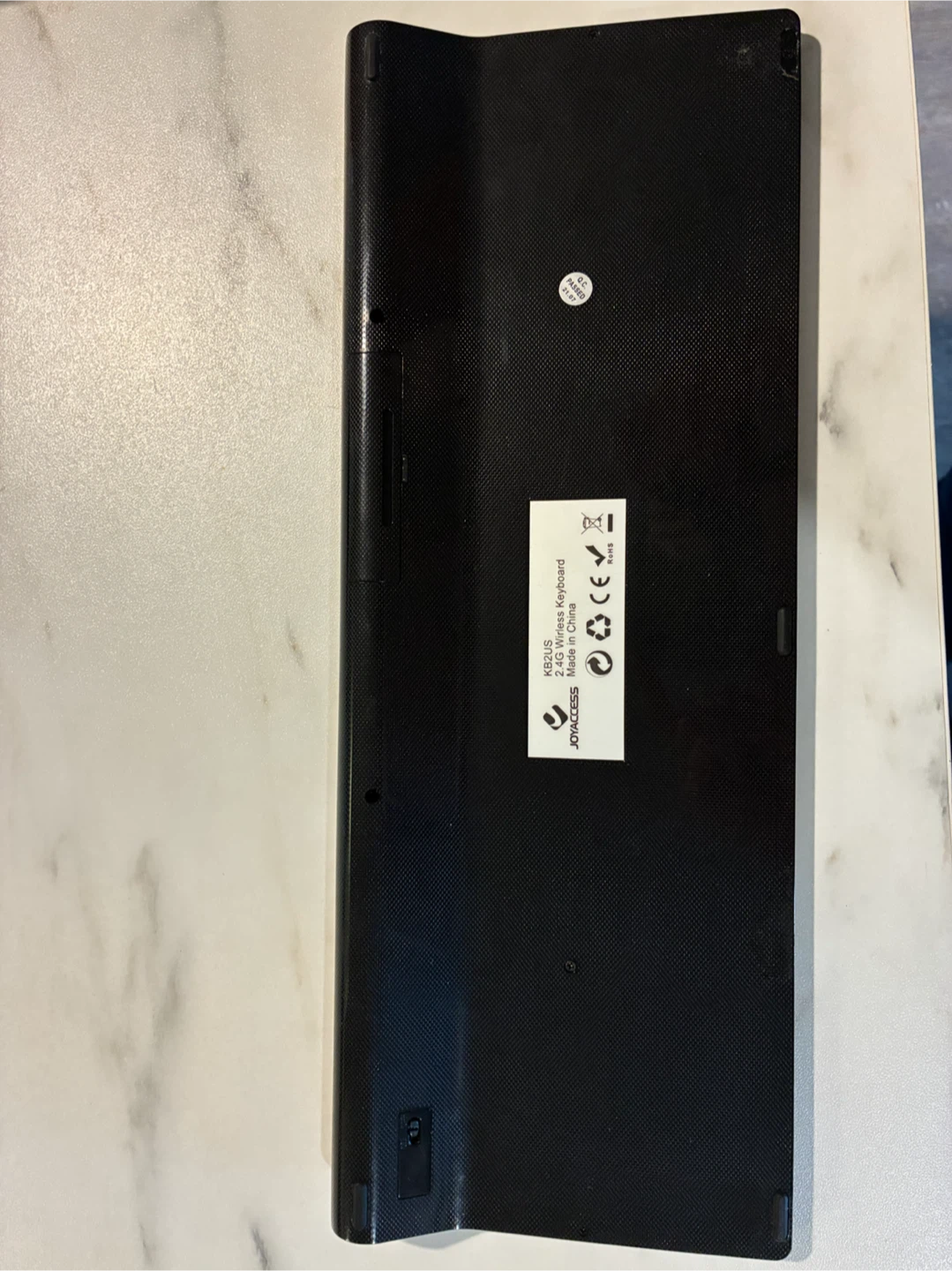MOVING SALE : Wireless Keyboard - photo 2