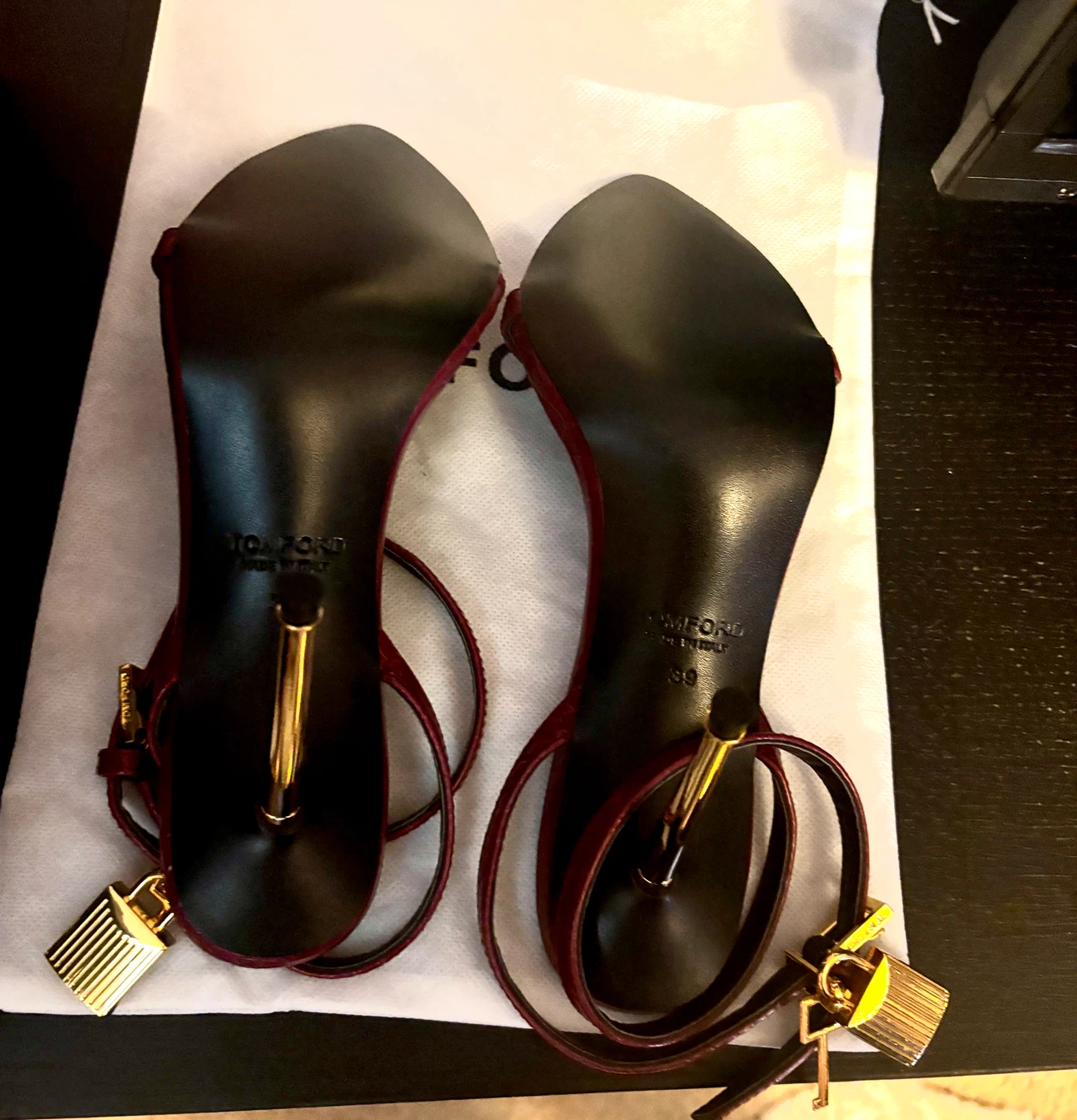 Tom Ford Red Croc Stiletto Heels with Padlock Detail - Size 39 - photo 4