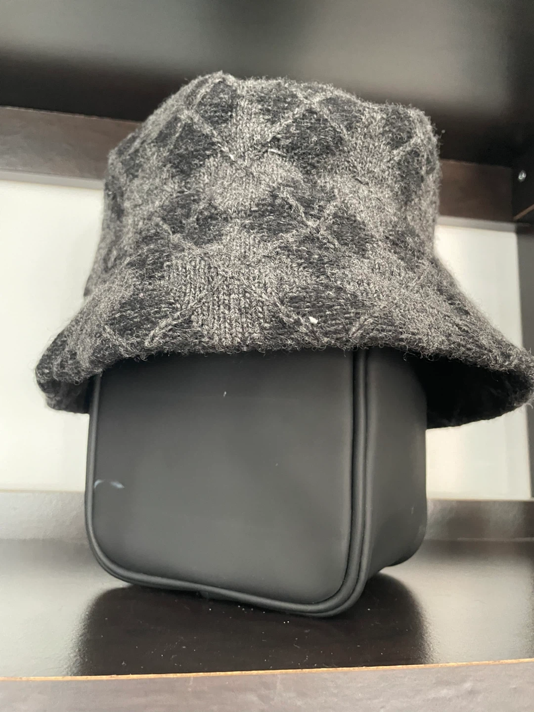 Givenchy wool Bucket Hat -vintage