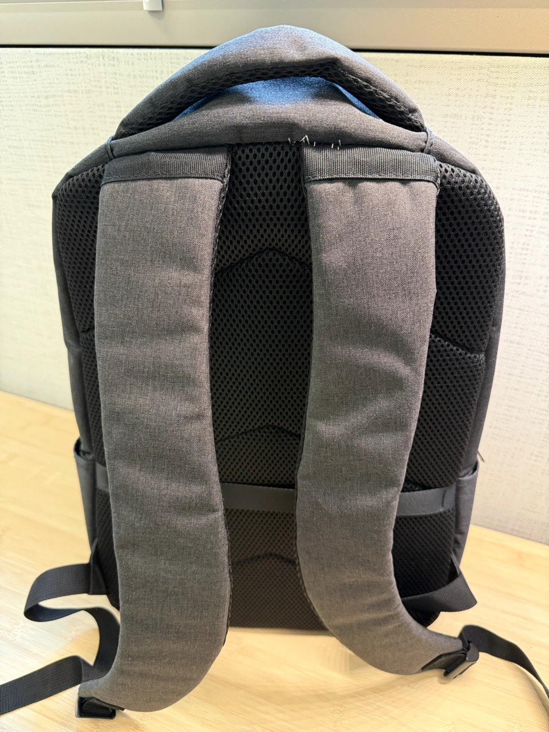 Weplus Laptop Backpack with YKK Zipper - photo 2