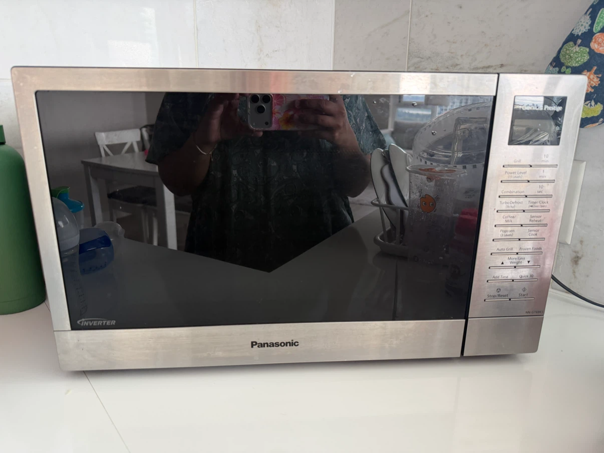 Microwave - photo 2