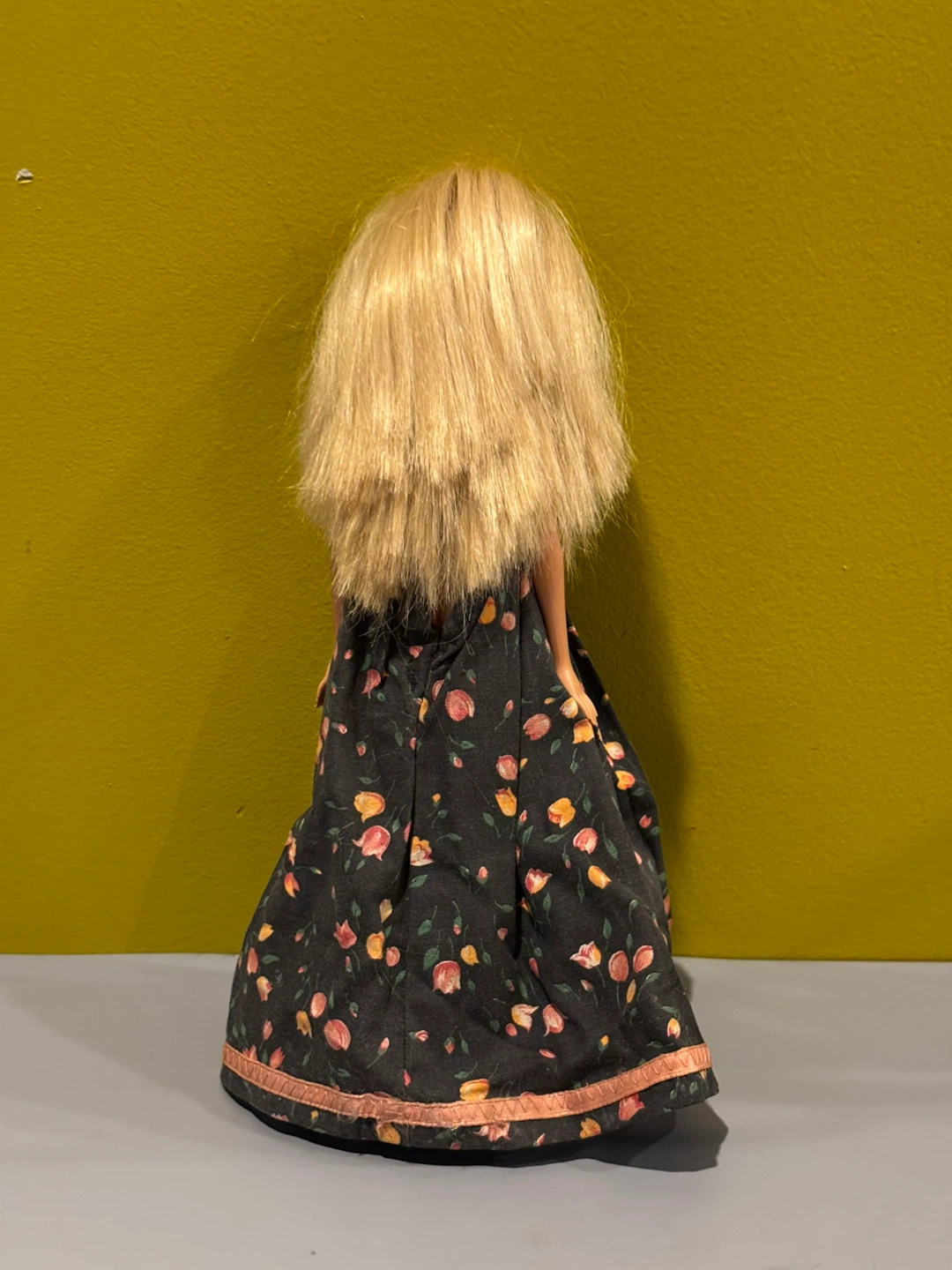Barbie Doll with Floral Dress and Ken Doll - photo 3