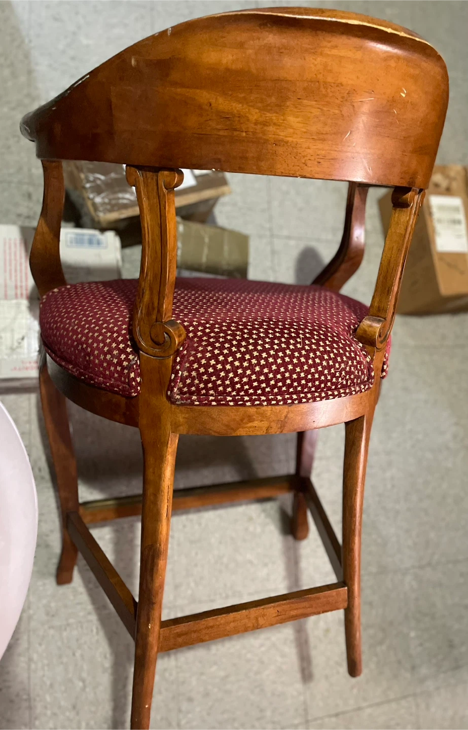 Vintage Accent Chair with Red & Gold Upholstery - photo 2