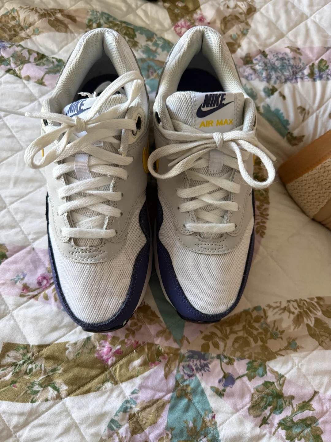 Nike Air Max 1 White Yellow Navy Sneakers size 4.5 youth - photo 3