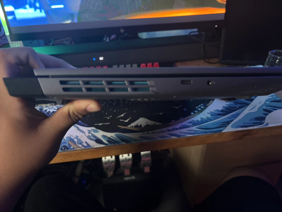 Lenovo LOQ Gaming Laptop - photo 3