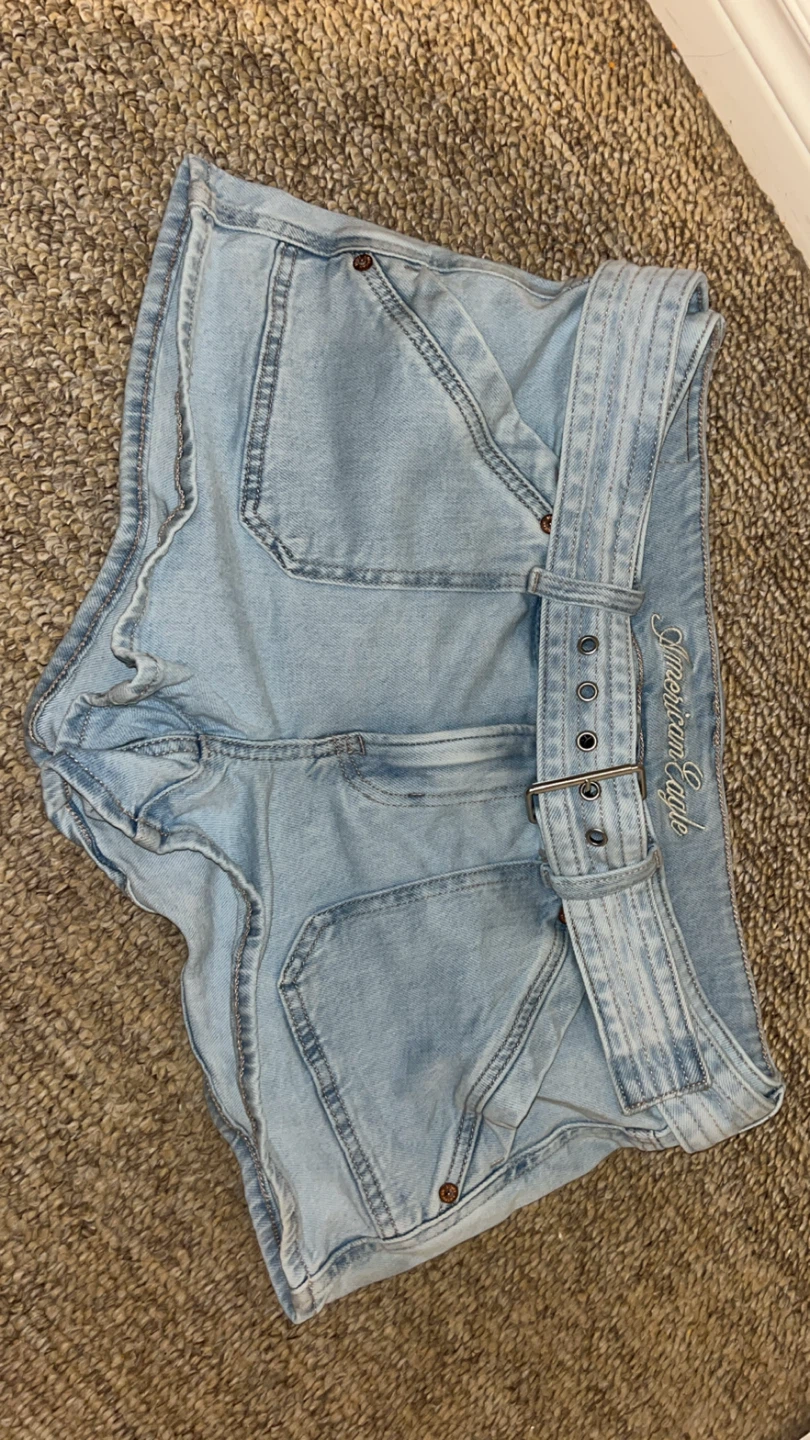 American Eagle- NEED GONE