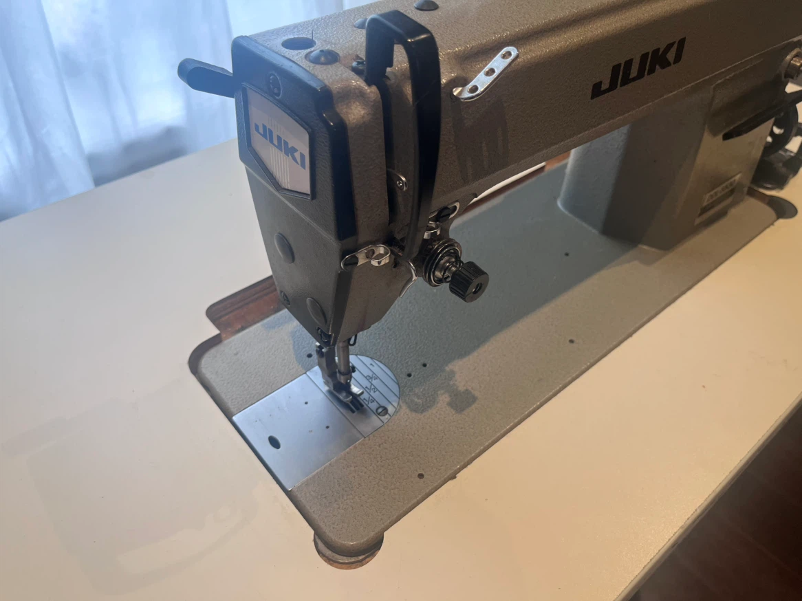 JUKI DDL-5530 Industrial Sewing Machine - photo 5
