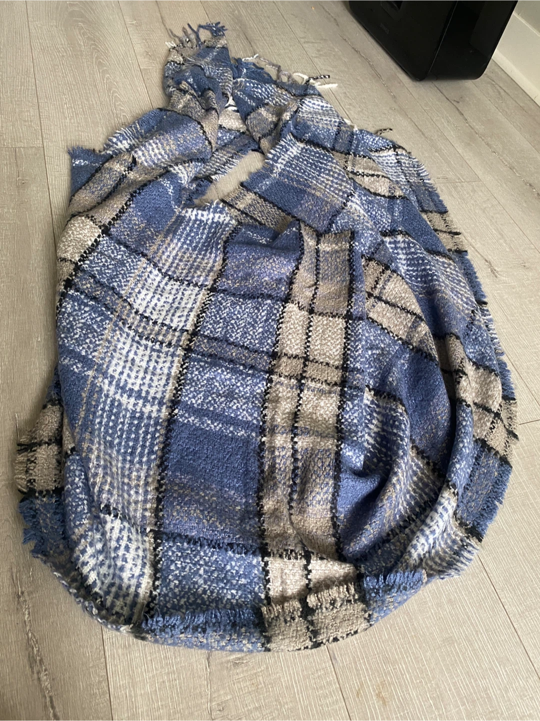 Indigo Plaid Throw Blanket - photo 5