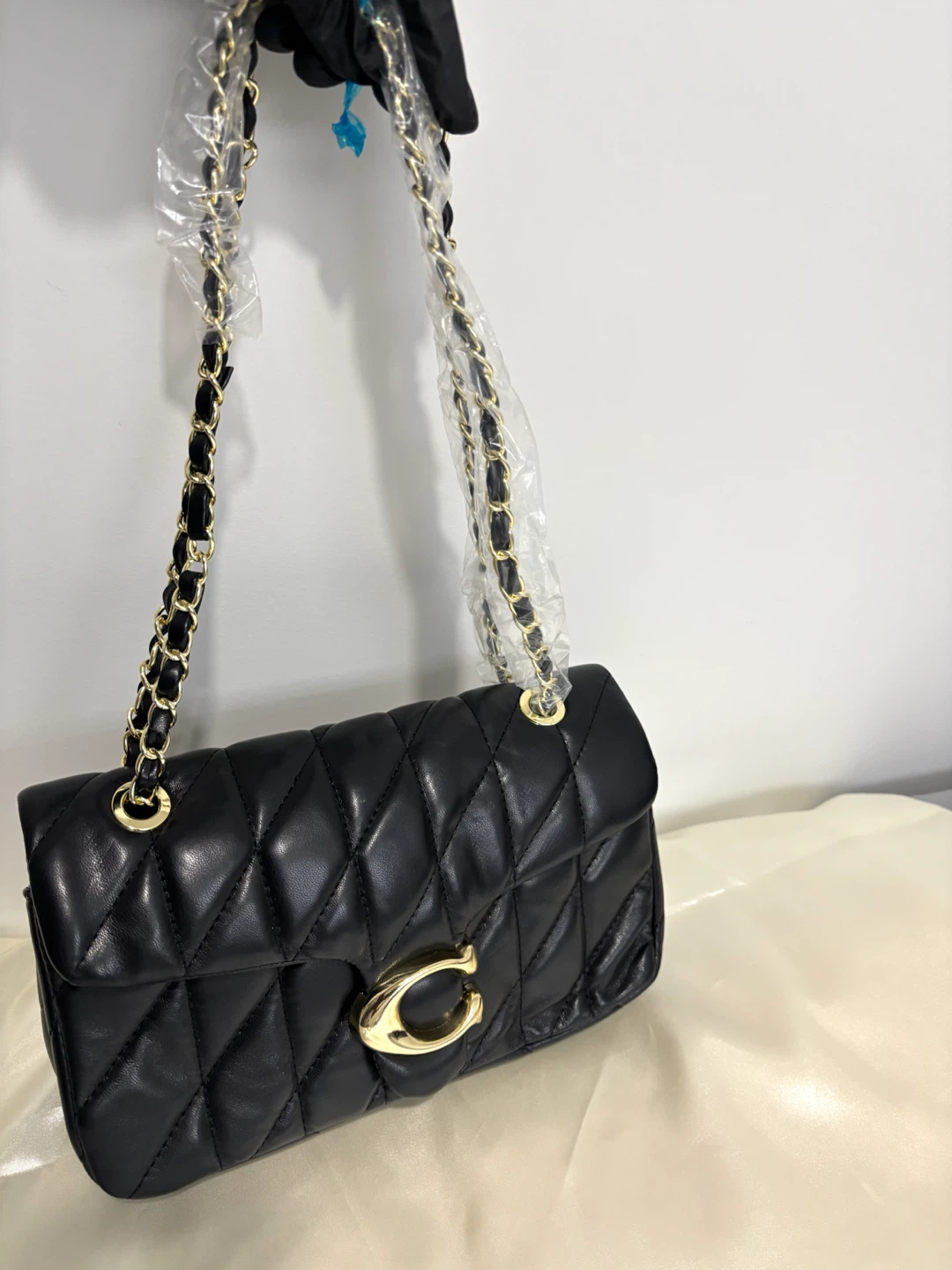 Handbags - photo 2