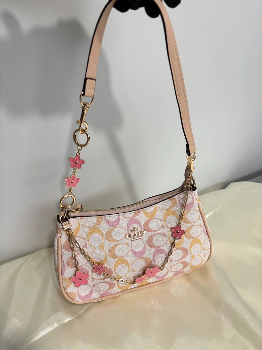 Handbags - photo 4