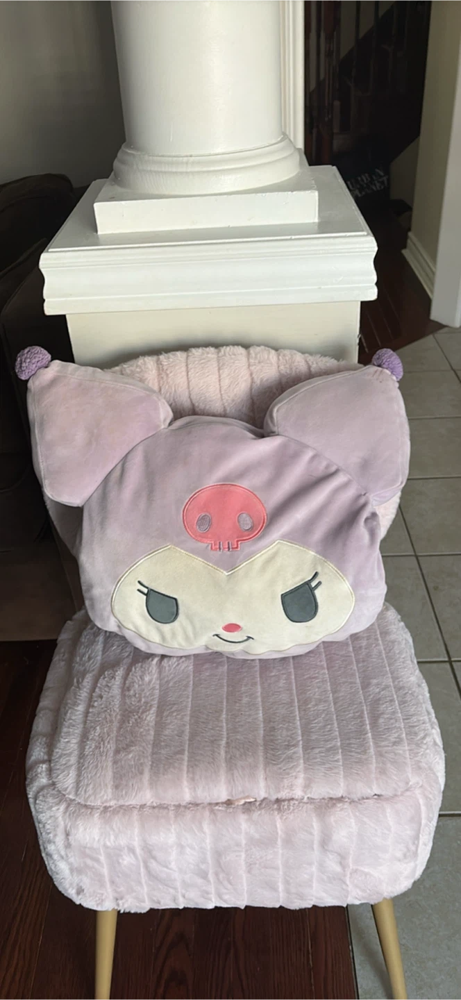 Sanrio & Giant Pink Bear Lot (Kuromi, Hello Kitty, My Melody) - photo 2