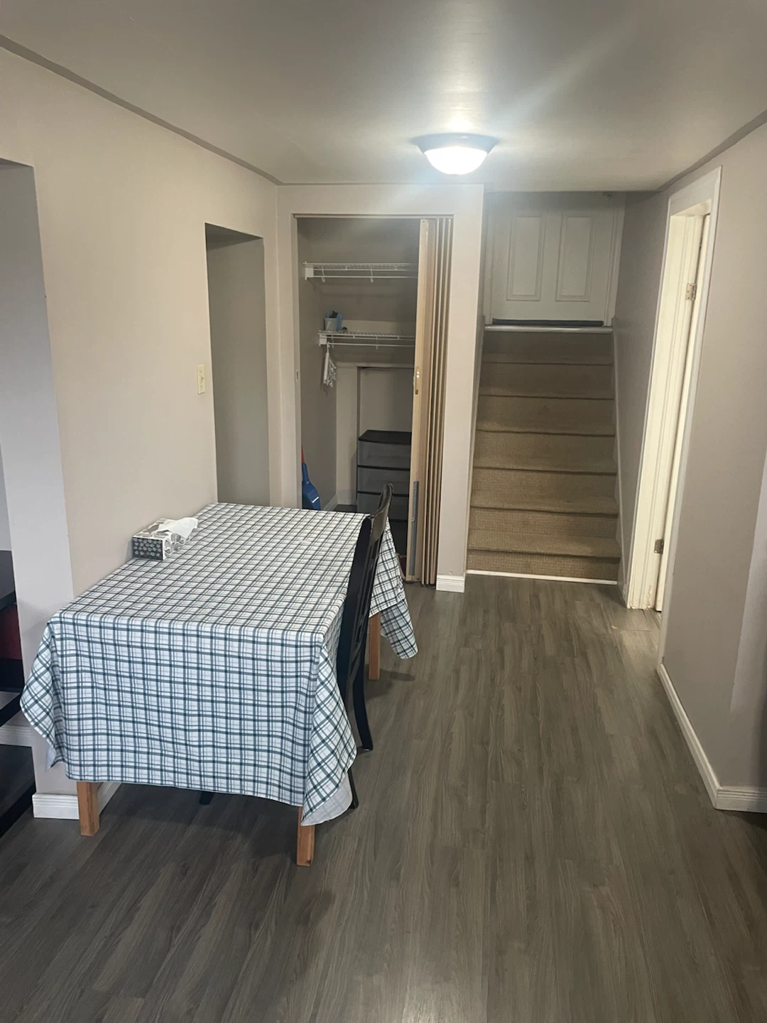 Bachelor for rent