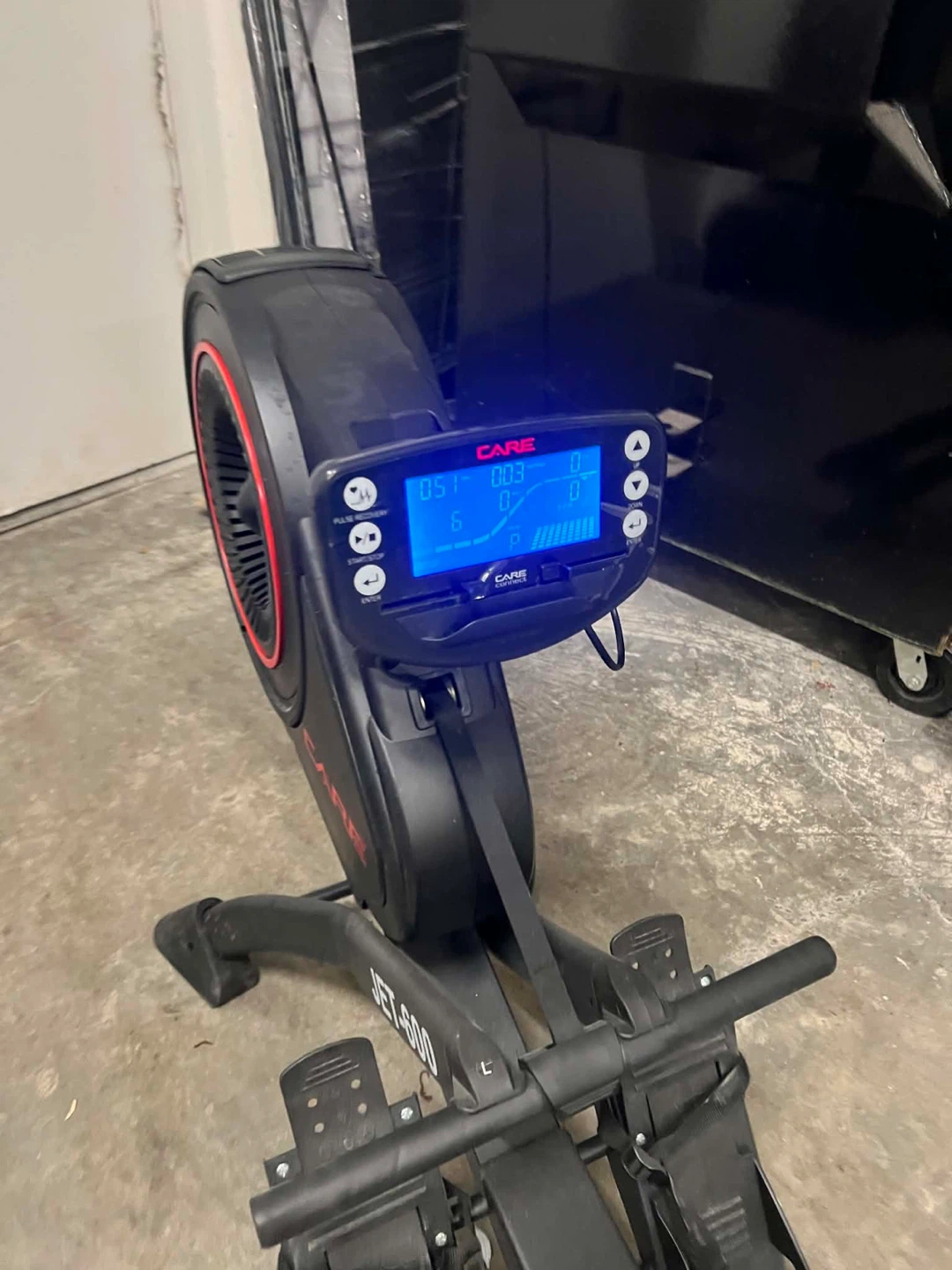Care Jet-600 Rowing Machine - photo 2