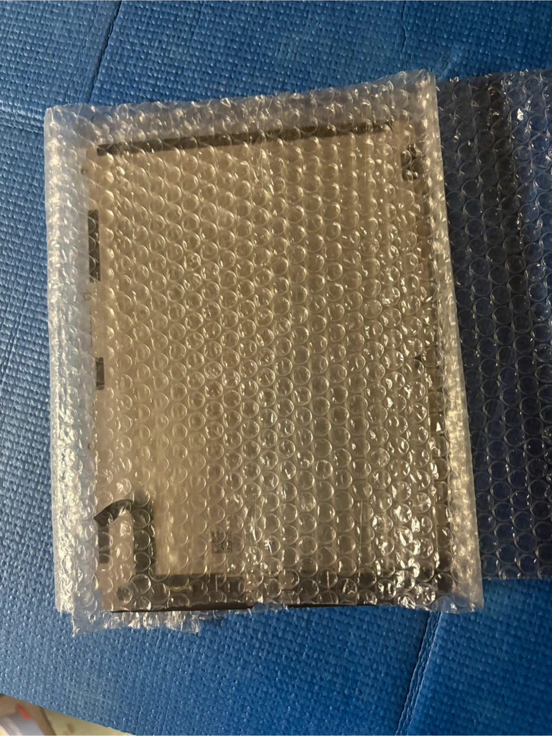 iPad 10th Gen 10.9 LCD Replacement Screen - photo 2