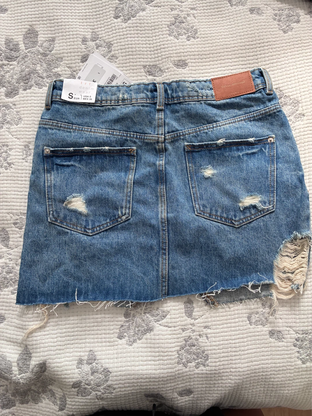 Zara Denim Distressed Mini Skirt - photo 2