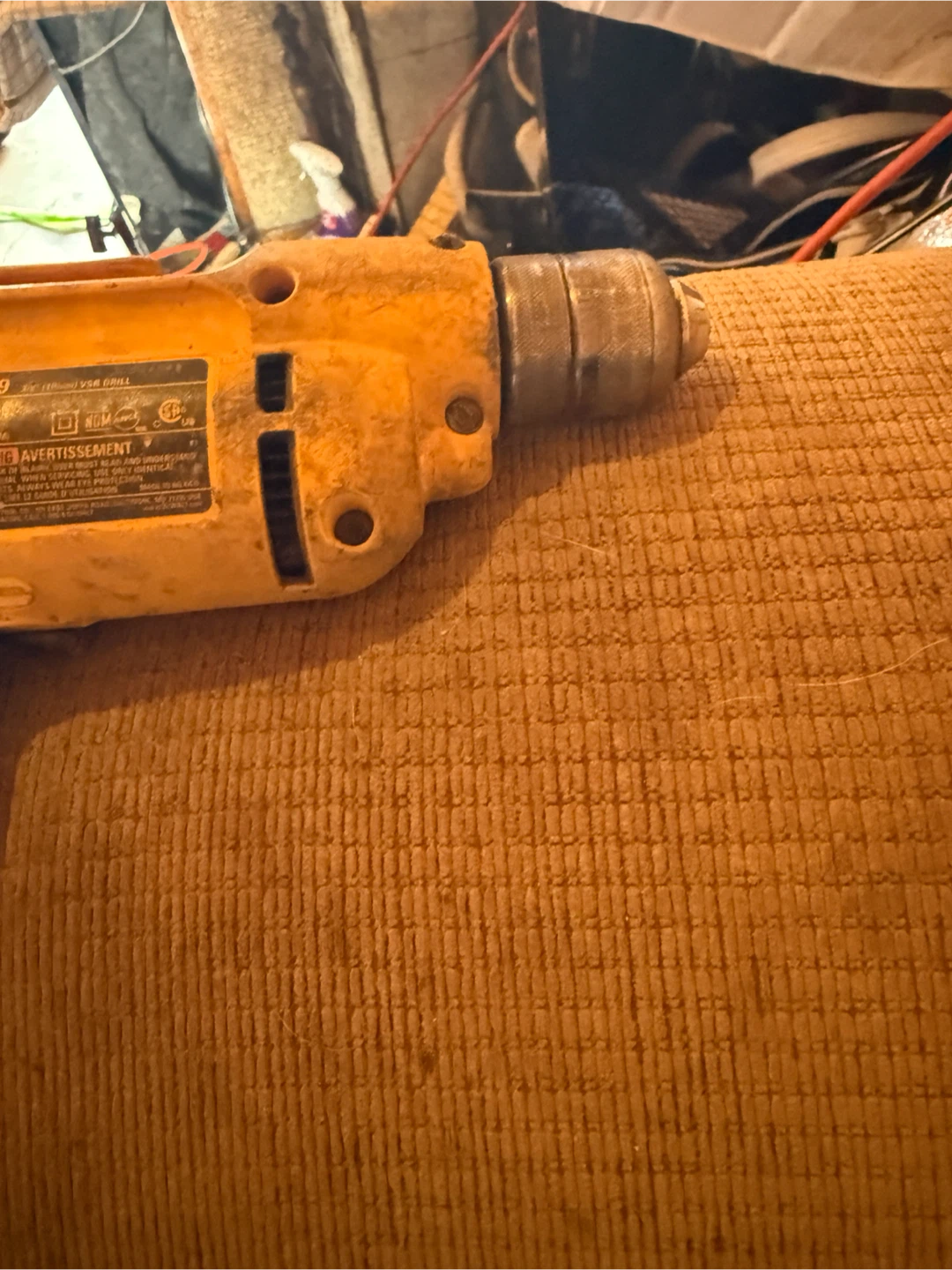 DeWalt D21009 3/8-inch VSR Drill - photo 2