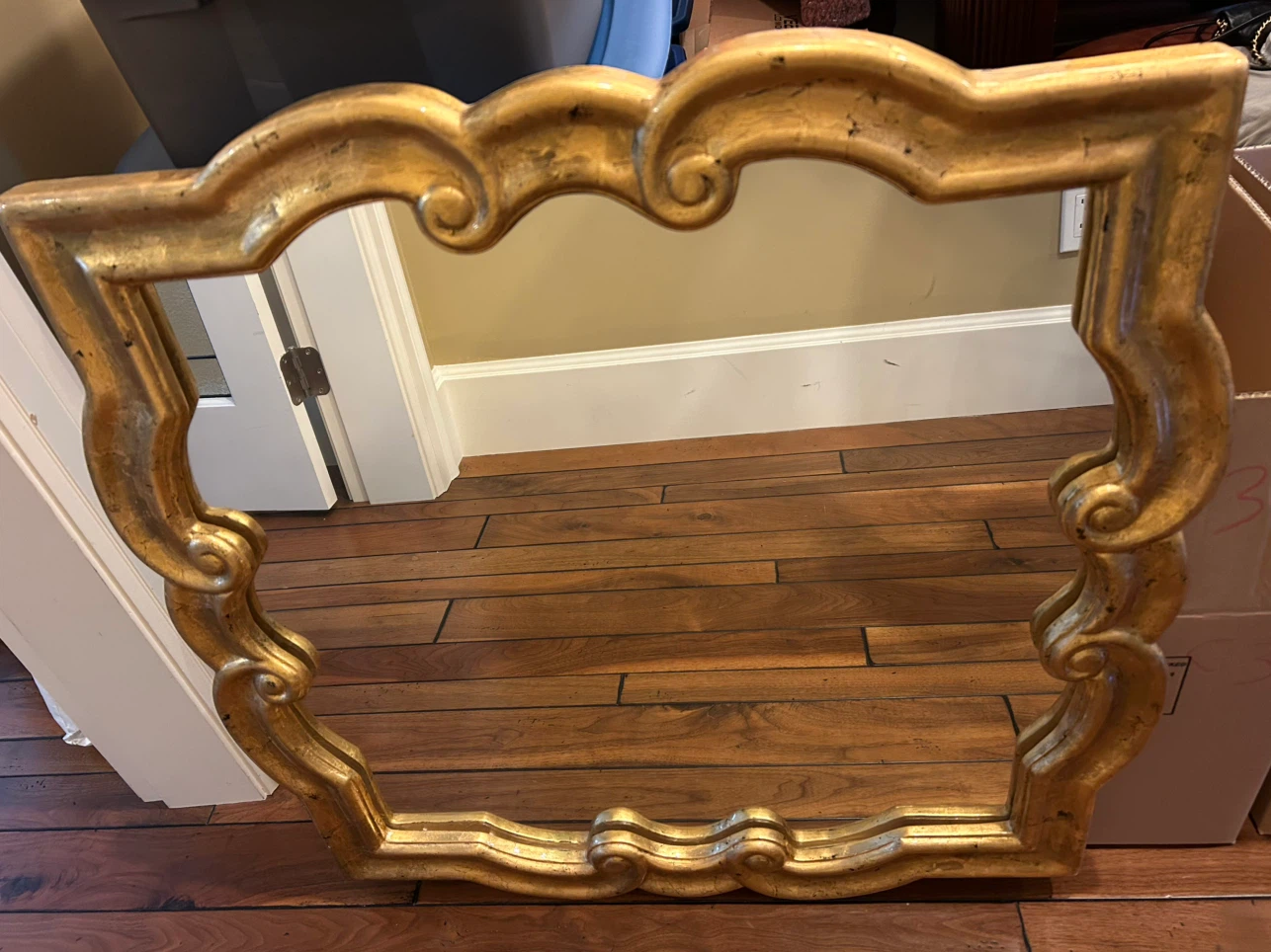 Ornate Gold-leaf Mirror - photo 2