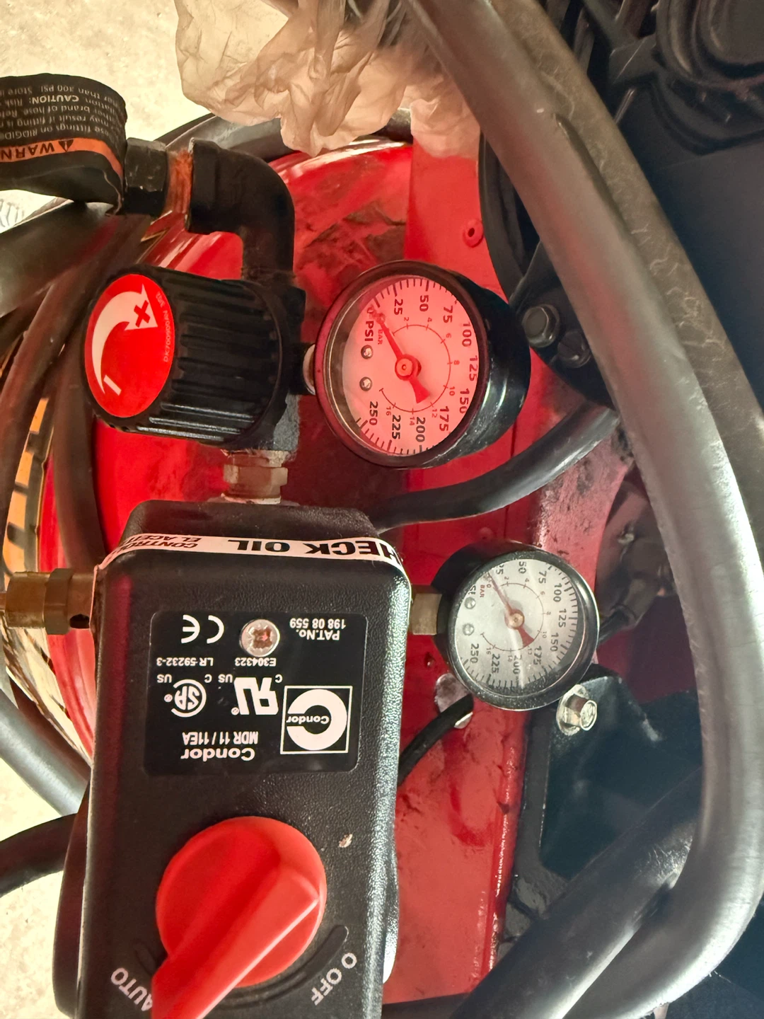 Husky Pro 30 Gallon Air Compressor - photo 5