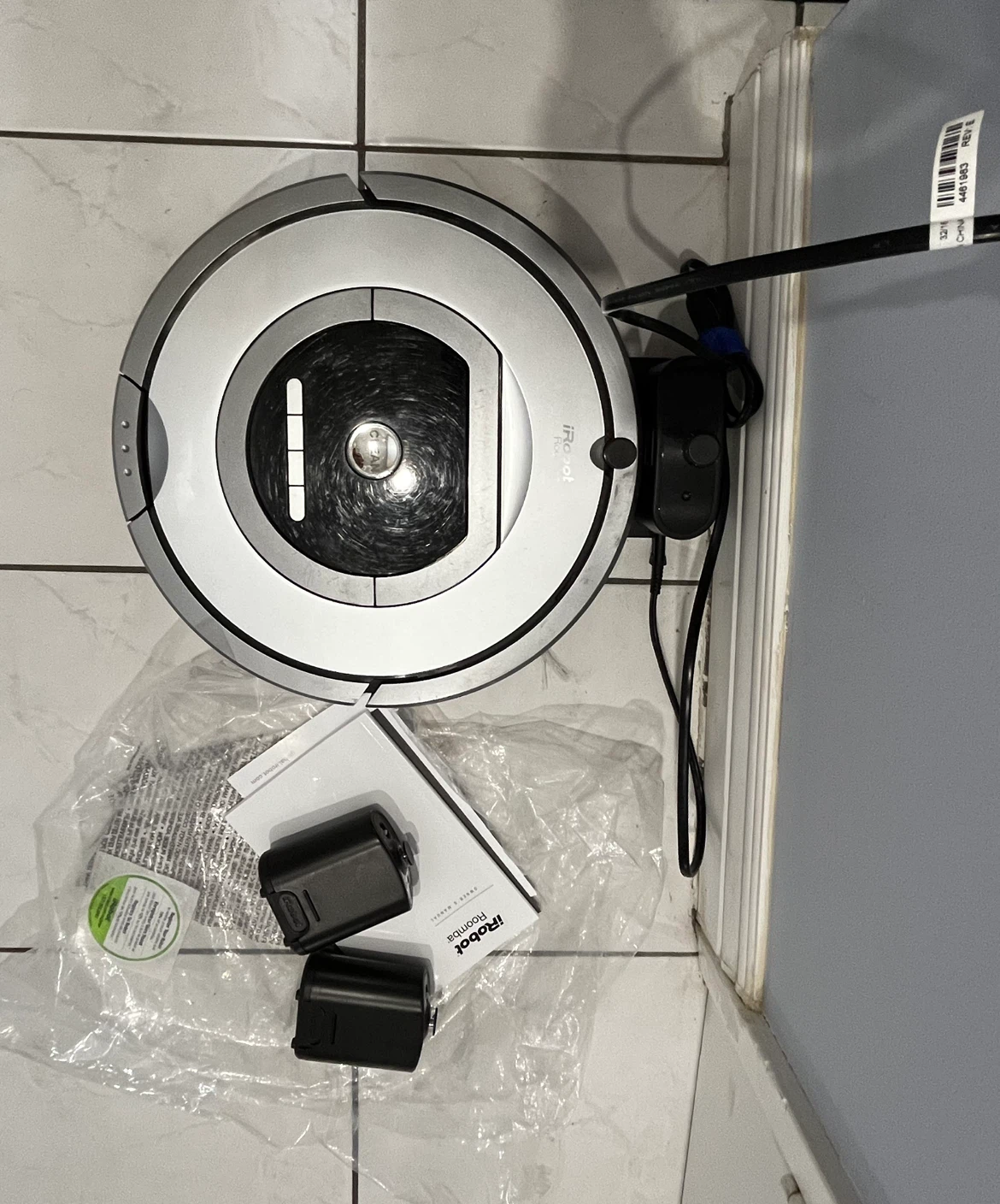 iRobot Roomba 761 Robot Vacuum