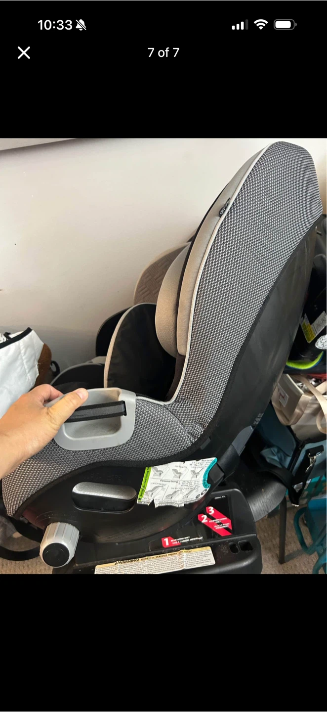 Evenflo Ashland Gray Car Seat - photo 4
