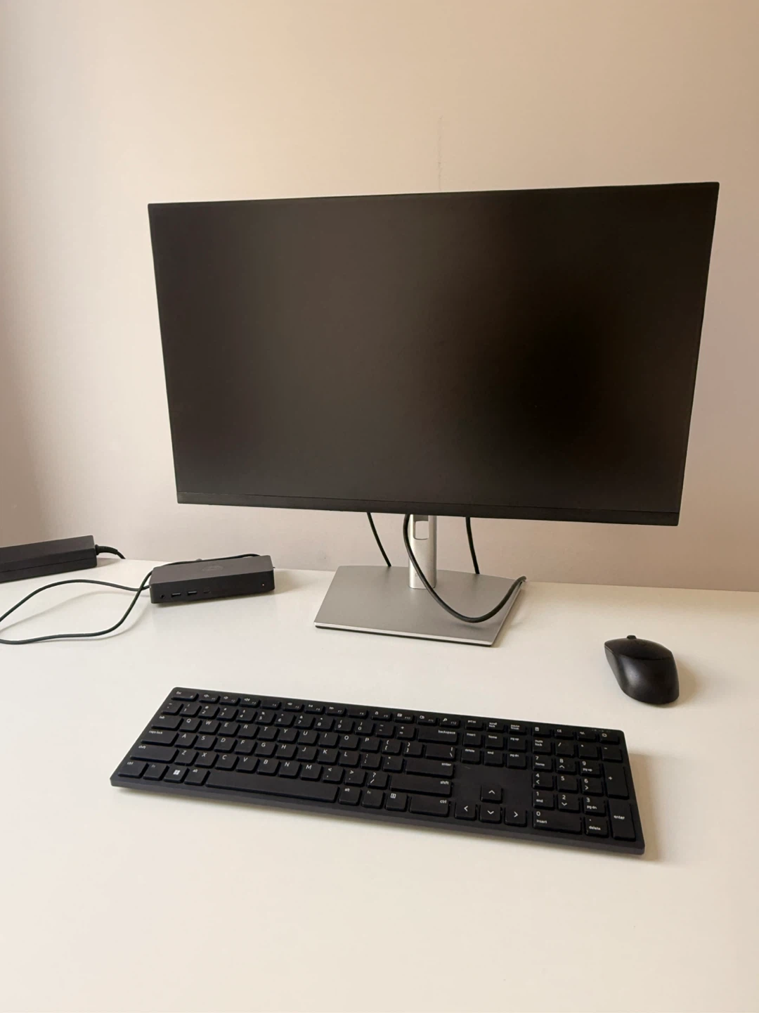 Dell Monitor, Docking Station, Keyboard and Mouse