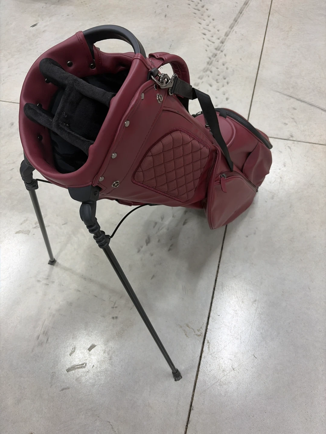 Titleist Golf Stand Bag - Maroon