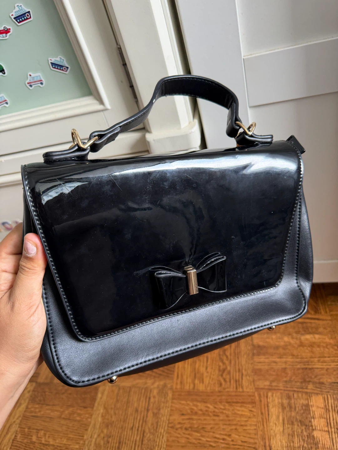 Black Patent Bow Handbag with Shoulder Strap - photo 3
