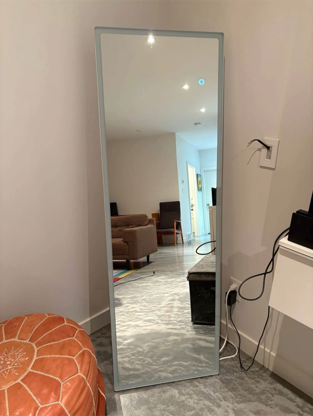 Full Length LED Light Up Mirror - photo 3