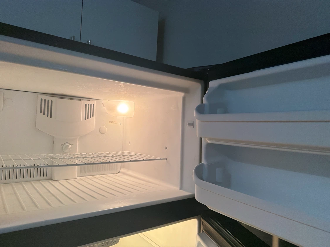Refrigerator - photo 3