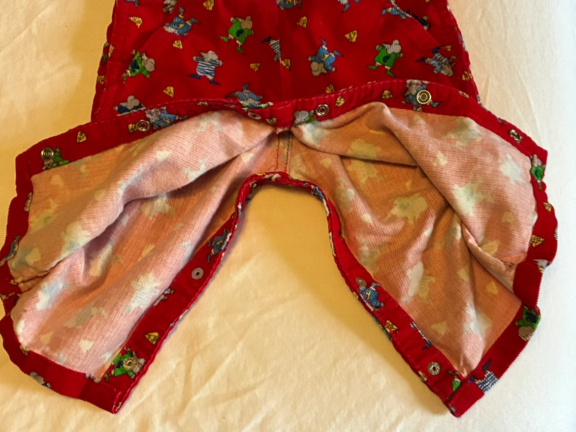 Vintage 1992 OshKosh B’gosh “Mice at Play” Red Corduroy Overalls - photo 5