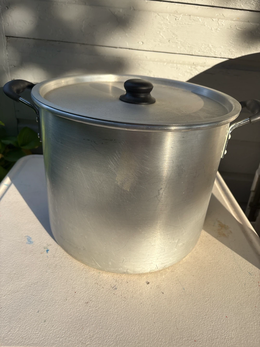 Large Aluminum Stock Pot