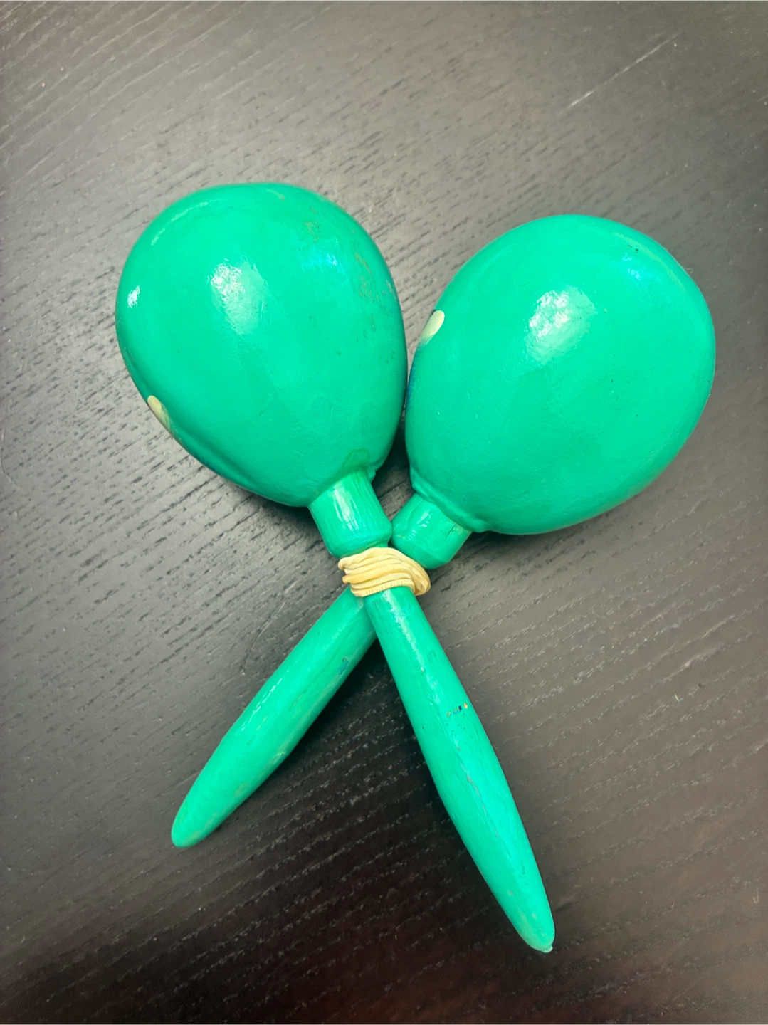 Green Maracas with Painted Design - photo 2