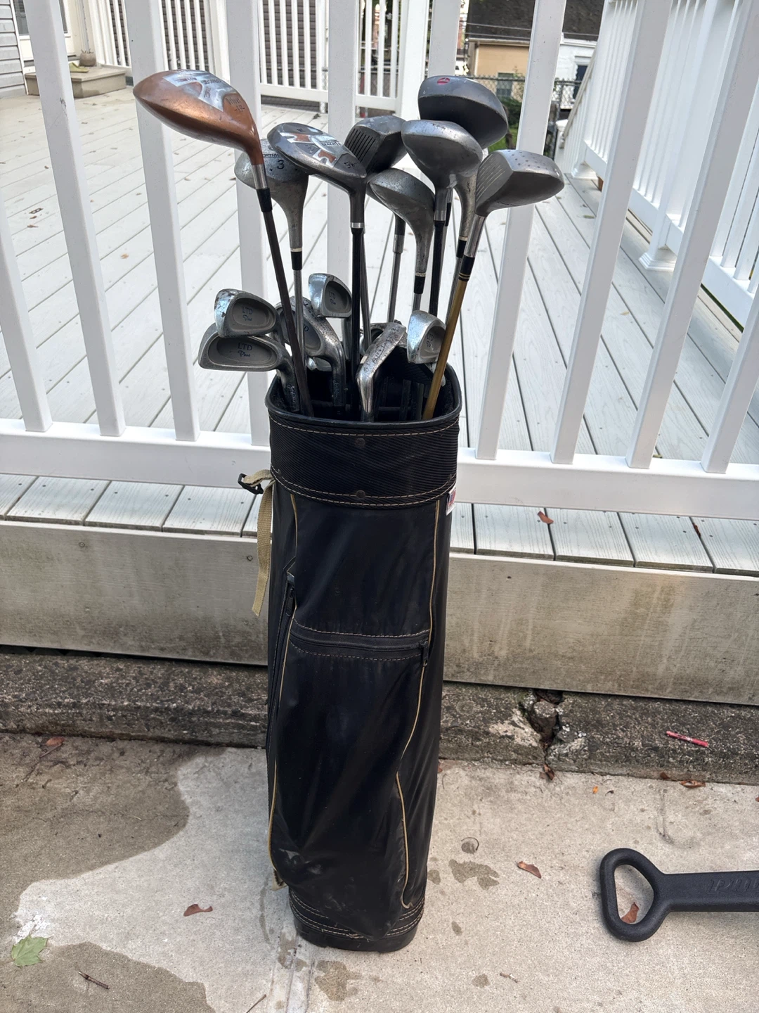 Golf Club Set with Black Carry Bag