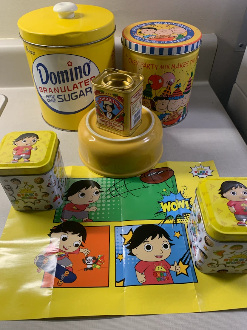 SUMMER - YELLOW TINS & CONTAINERS