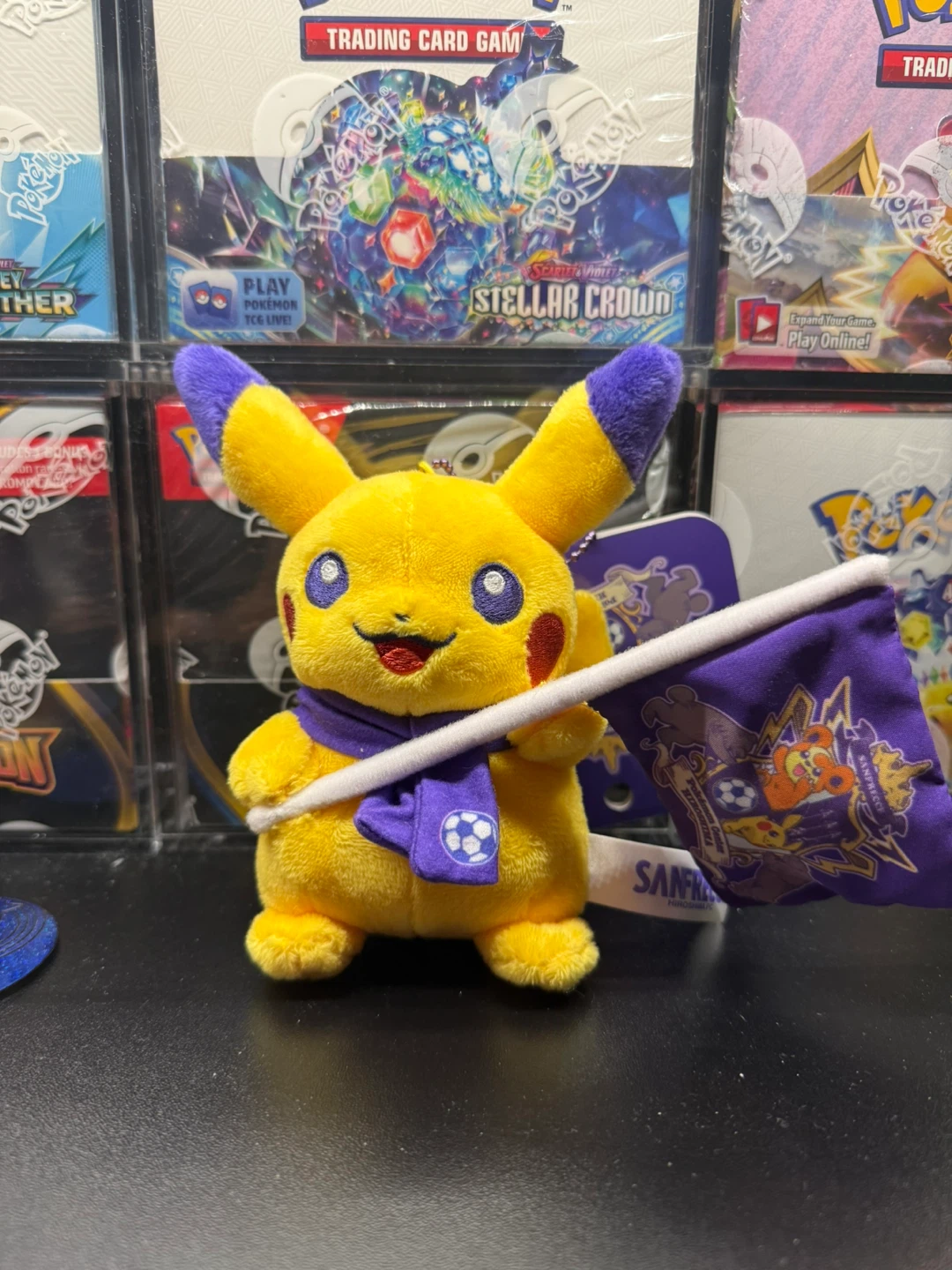 Pokemon Pikachu Plushies - photo 2