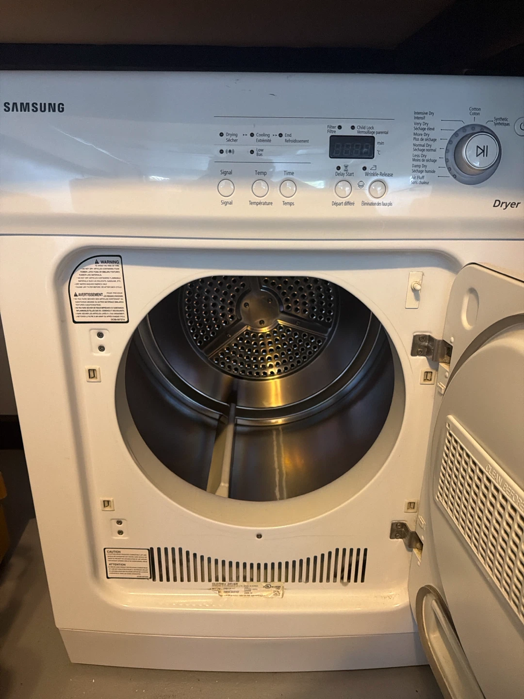 Samsung White Dryer - photo 2