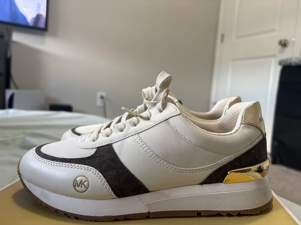 Michael Kors Women's Sneakers 6M | FT24E